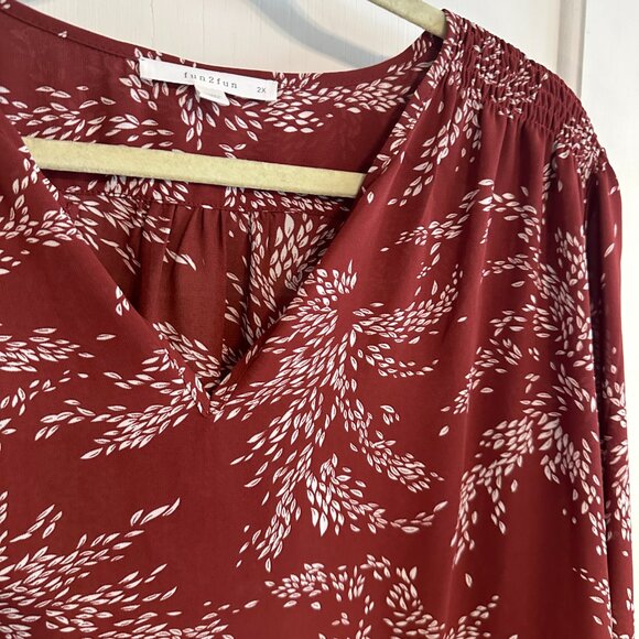 FUN 2 FUN | Red Pattern Top - Picture 3 of 6